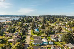 2988 Sheridan Ave, North Bend, OR 97459 - Photo 29