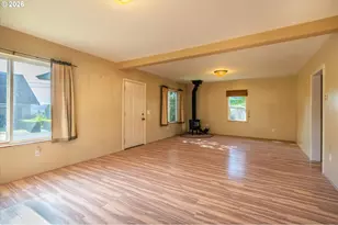 2988 Sheridan Ave, North Bend, OR 97459 - Photo 7