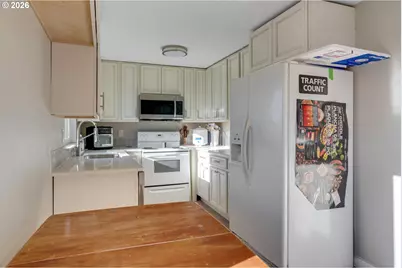 15105 SE 17th St, Vancouver, WA 98683 - Photo 9