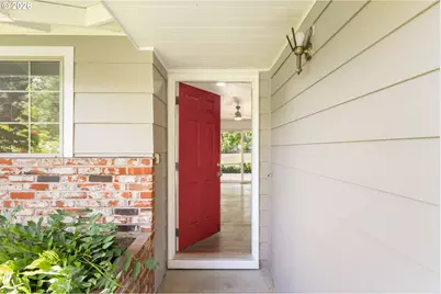4815 SW 202nd Ave, Beaverton, OR 97078 - Photo 5