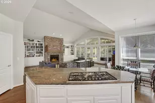 14110 SW Mistletoe Dr, Tigard, OR 97223 - Photo 21