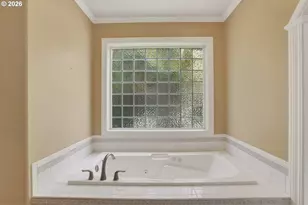 14110 SW Mistletoe Dr, Tigard, OR 97223 - Photo 29