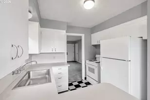 1323 NE 47th Ave, Portland, OR 97213 - Photo 9