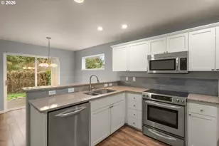 16740 NW Arizona Dr, Beaverton, OR 97006 - Photo 7