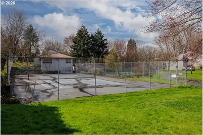 11724 SW Boones Bend Dr, Beaverton, OR 97008 - Photo 25