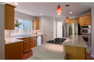 29653 SW Camelot St, Wilsonville, OR 97070 - Photo 11
