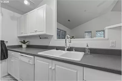 13210 SE 7th St #D20, Vancouver, WA 98683 - Photo 15