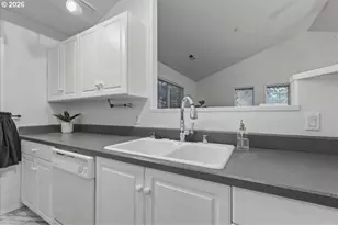 13210 SE 7th St, Vancouver, WA 98683 - Photo 15
