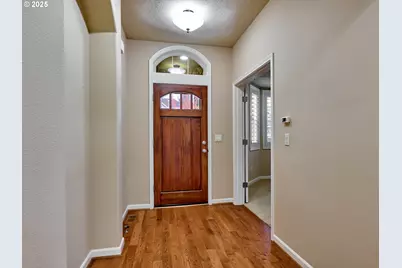 429 Turnberry Ave, Woodburn, OR 97071 - Photo 3