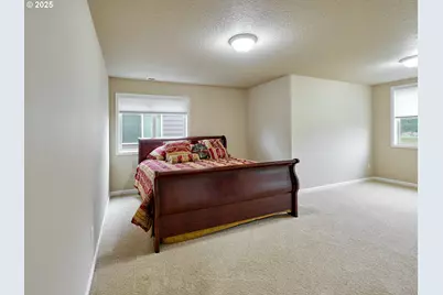 429 Turnberry Ave, Woodburn, OR 97071 - Photo 27
