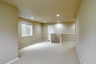 429 Turnberry Ave, Woodburn, OR 97071 - Photo 23