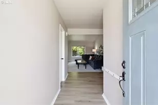 1429 Northern Heights Loop, Keizer, OR 97303 - Photo 5