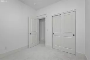 619 SW Foresta Ter, Portland, OR 97225 - Photo 25