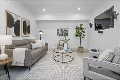 619 SW Foresta Ter, Portland, OR 97225 - Photo 31