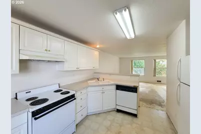 991 SW Elmonica Pl, Beaverton, OR 97006 - Photo 7
