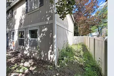 991 SW Elmonica Pl, Beaverton, OR 97006 - Photo 23