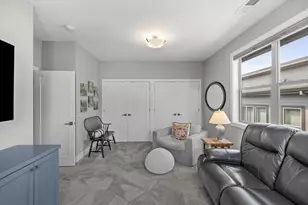 12061 NW Levi Ln, Portland, OR 97229 - Photo 33