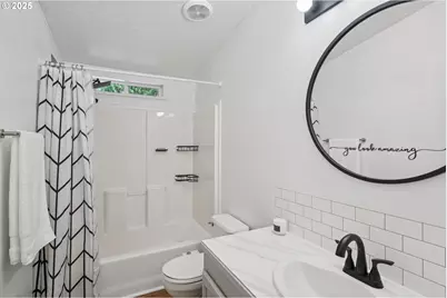 15601 Thayer Rd, Oregon City, OR 97045 - Photo 23