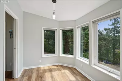 15601 Thayer Rd, Oregon City, OR 97045 - Photo 13