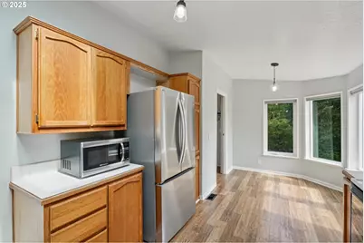 15601 Thayer Rd, Oregon City, OR 97045 - Photo 11