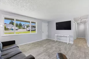1808 NW 94th St, Vancouver, WA 98665 - Photo 9