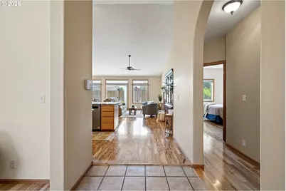 619 Driftwood Dr, Eugene, OR 97402 - Photo 29