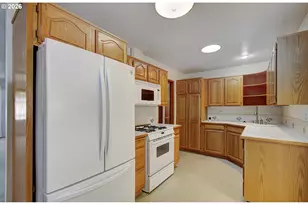 9305 NE 6th St, Vancouver, WA 98664 - Photo 13