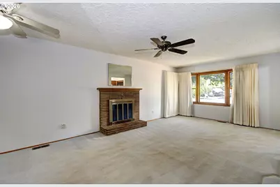 9305 NE 6th St, Vancouver, WA 98664 - Photo 9