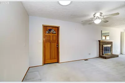 9305 NE 6th St, Vancouver, WA 98664 - Photo 11