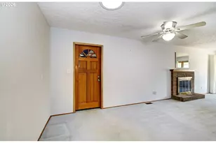 9305 NE 6th St, Vancouver, WA 98664 - Photo 11