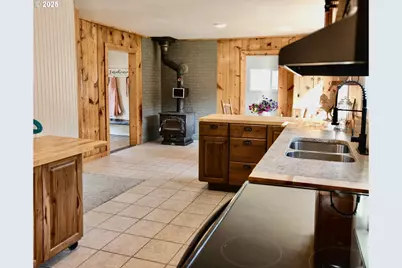 60813 Canyon Creek Ln, Canyon City, OR 97820 - Photo 7