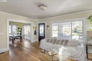 3841 NE 74th Ave, Portland, OR 97213 - Photo 5