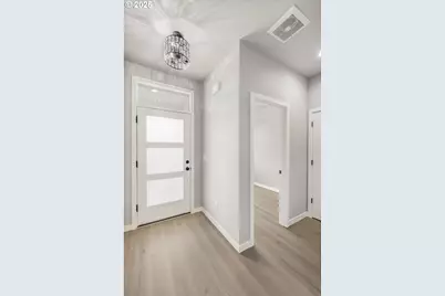 296 NW Mawrcrest Ave, Gresham, OR 97030 - Photo 7