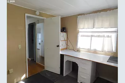 701 NW Warrenton Dr #10, Warrenton, OR 97146 - Photo 15