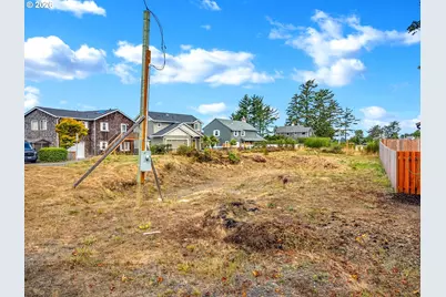 750 17th Ave, Seaside, OR 97138 - Photo 11