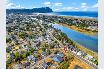 750 17th Ave, Seaside, OR 97138 - Photo 9