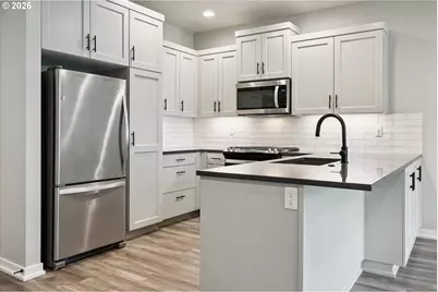8157 SE Vermont St, Hillsboro, OR 97123 - Photo 17