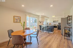 1009 SE Olympia Dr, Vancouver, WA 98683 - Photo 9