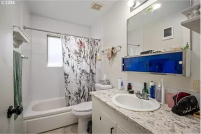 12011 SE Market St, Portland, OR 97216 - Photo 13