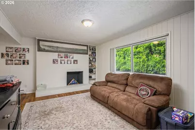 12011 SE Market St, Portland, OR 97216 - Photo 7