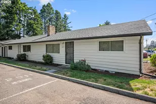 12011 SE Market St, Portland, OR 97216 - Photo 3