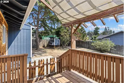 1121 NE Hawthorne Ave, Myrtle Creek, OR 97457 - Photo 27