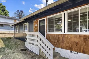 1121 NE Hawthorne Ave, Myrtle Creek, OR 97457 - Photo 3