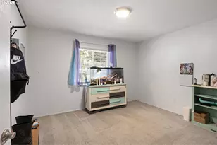 1121 NE Hawthorne Ave, Myrtle Creek, OR 97457 - Photo 25