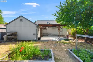 9568 N Ivanhoe St, Portland, OR 97203 - Photo 27