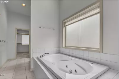 2635 NW Canyon Dr, Redmond, OR 97756 - Photo 21