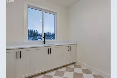 154 E Airedale Ave, La Center, WA 98629 - Photo 33