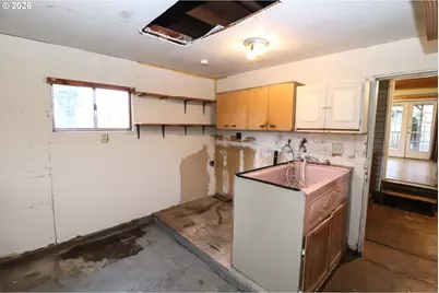 624 Tinamou Ln, Springfield, OR 97477 - Photo 23