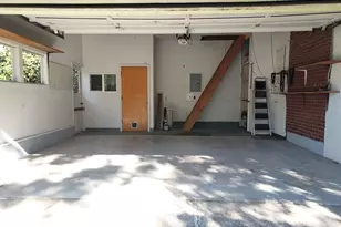 10329 NE Brazee St, Portland, OR 97220 - Photo 21