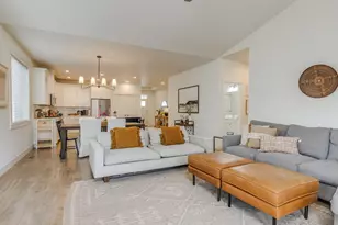 2893 4th St, Hubbard, OR 97032 - Photo 9